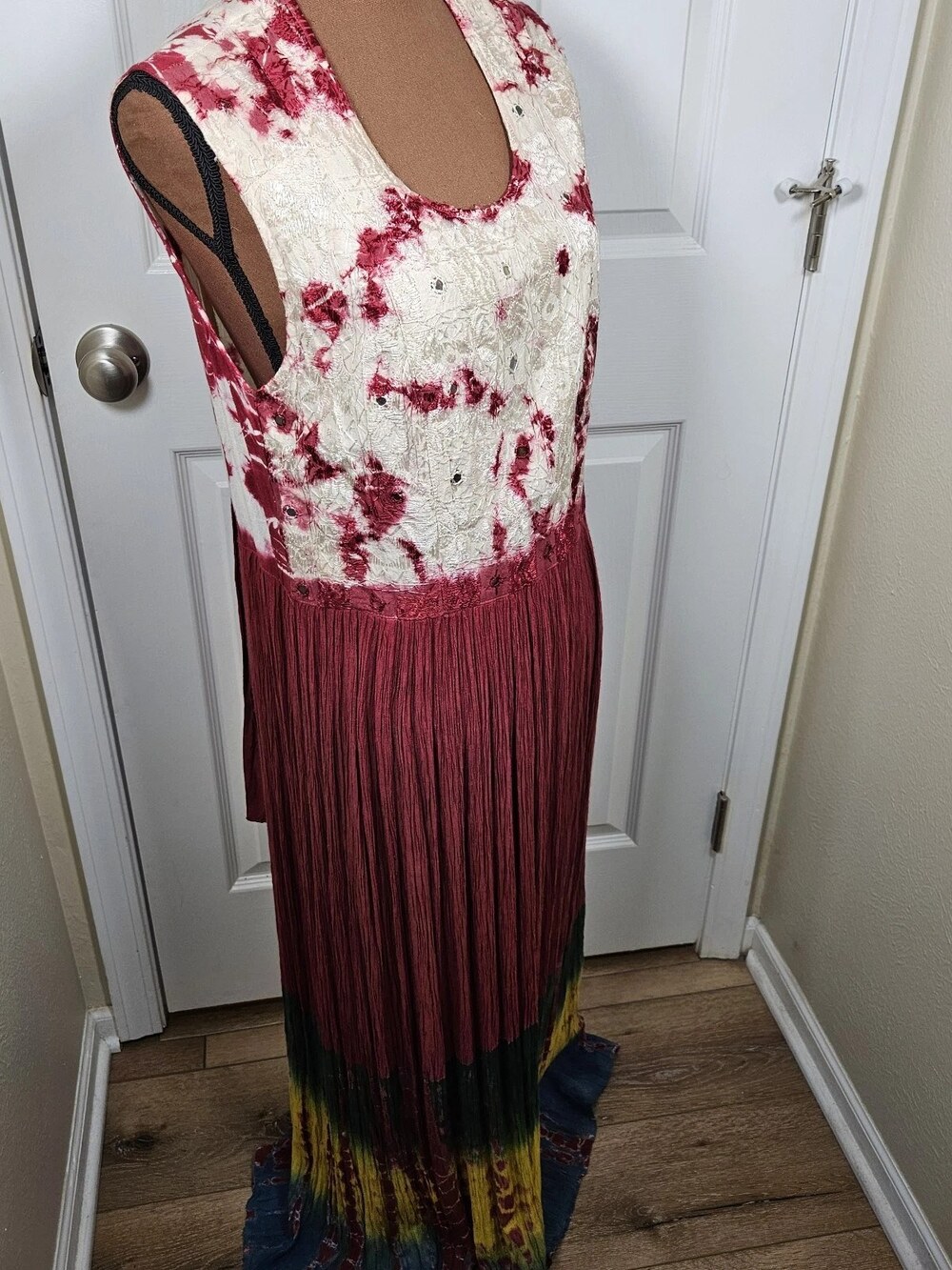 Select Tie Dye Boho Maxi Dress Embroidered Mirror Work Women's Size Large